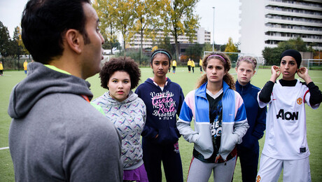 Voetbalmeisjes | Ibi